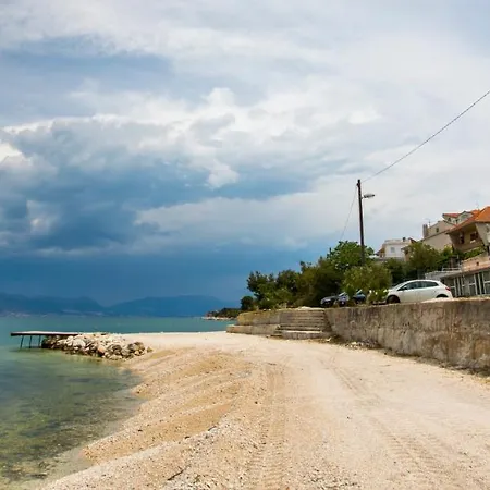 Apartmans And Ana Lejlighed Trogir