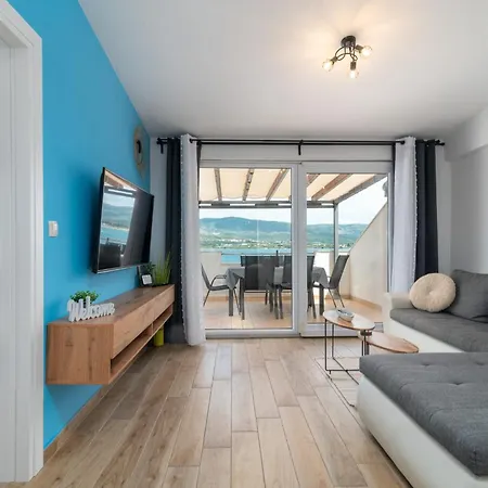 Apartmans And Ana Apartamento *