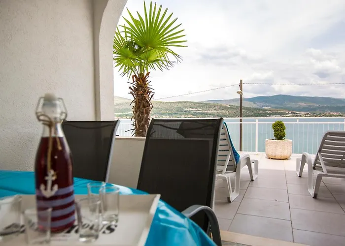 Apartmans And Ana Apartman *