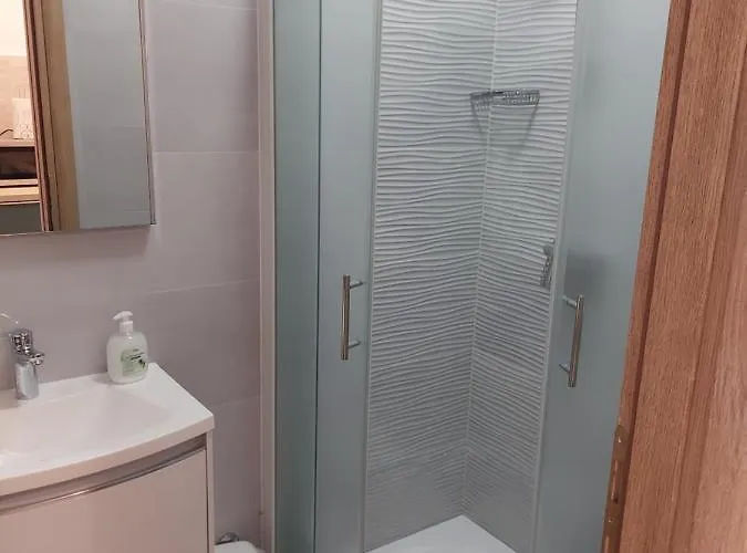 Apartman Apartmans And Ana Trogir