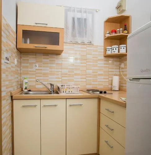 Apartmans And Ana Apartman Trogir