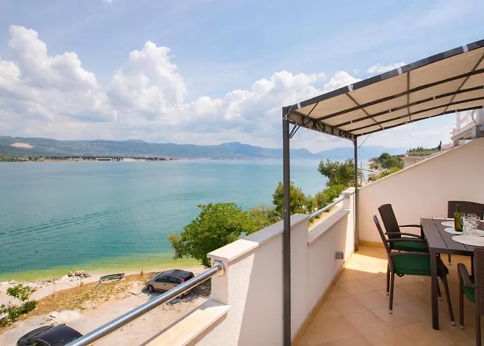 Apartman Apartmans And Ana Trogir